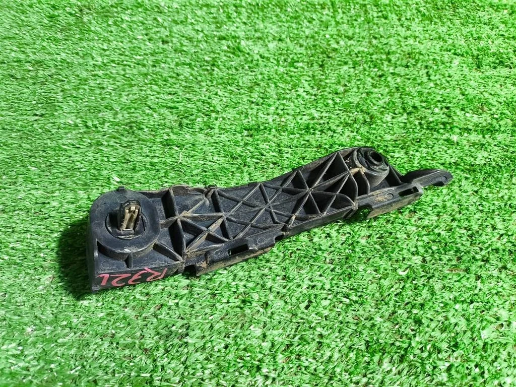 Б.у. крепление бампера перед TOYOTA RAV4 ACA30 TOYOTA RAV4 ACA30