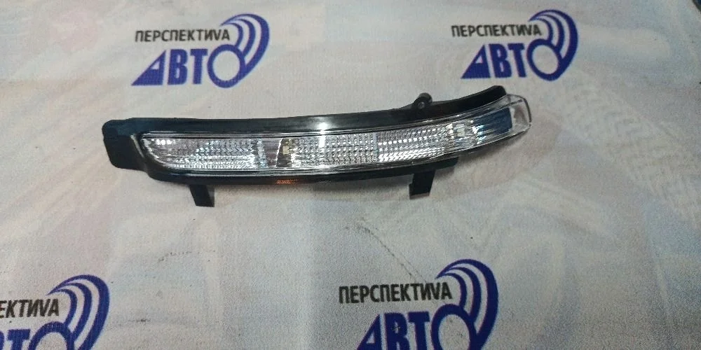 Указатель поворота Skoda Octavia II (2004—2009) 3T0949102