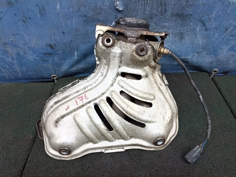 Коллектор выпускной Toyota Corolla 2010 1714137051 E150 1.6 1ZR