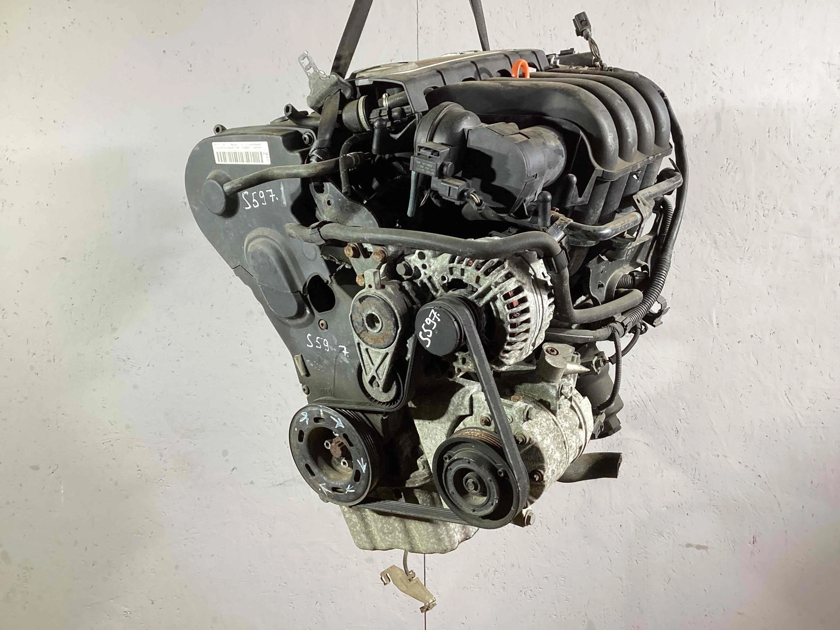 Двигатель Volkswagen Passat Passat B6 (3C) 2005-2010 2006 2,0 Бензин МКПП 6ст. Седан