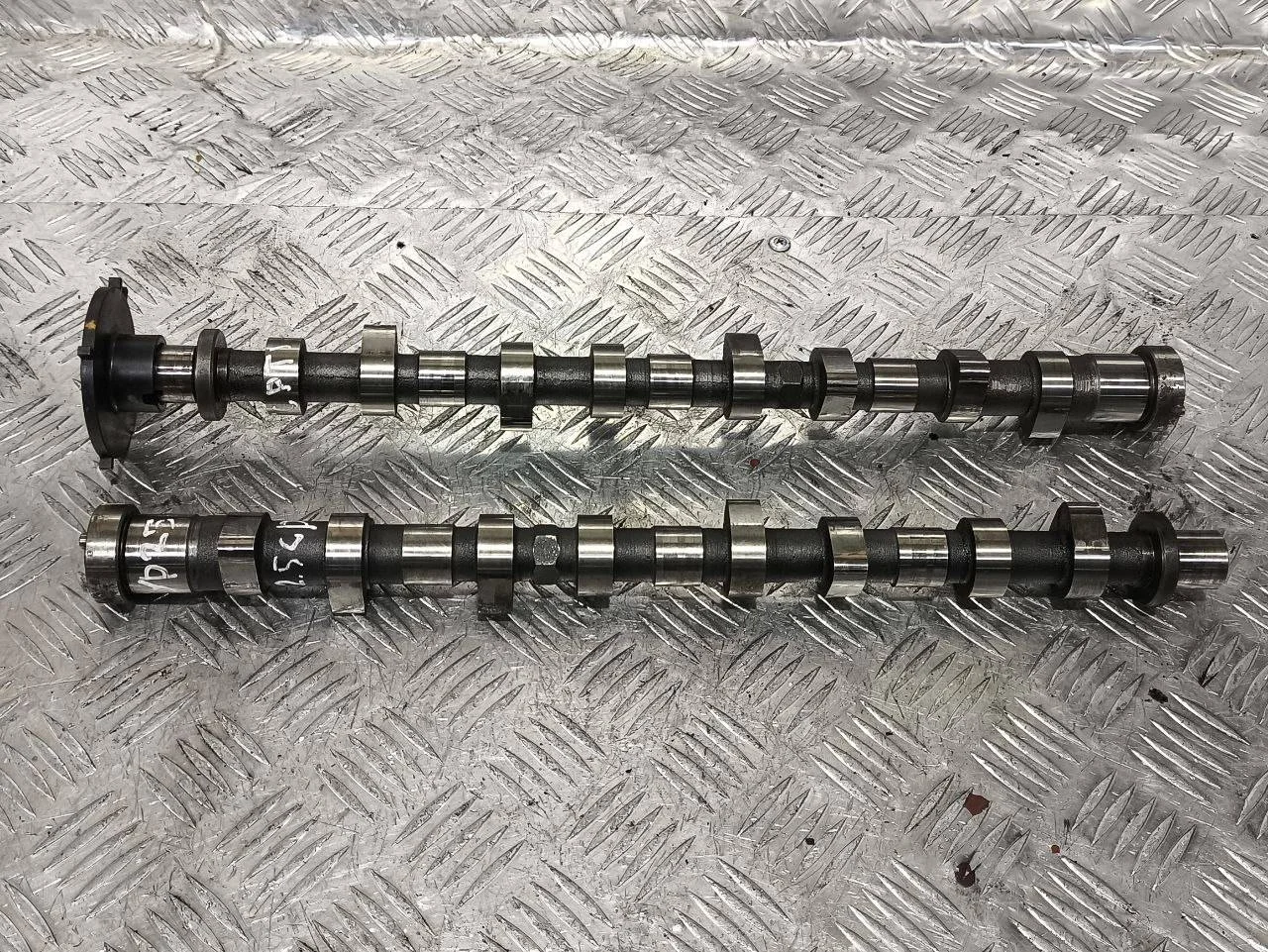 распредвал Nissan Pathfinder R51 R51