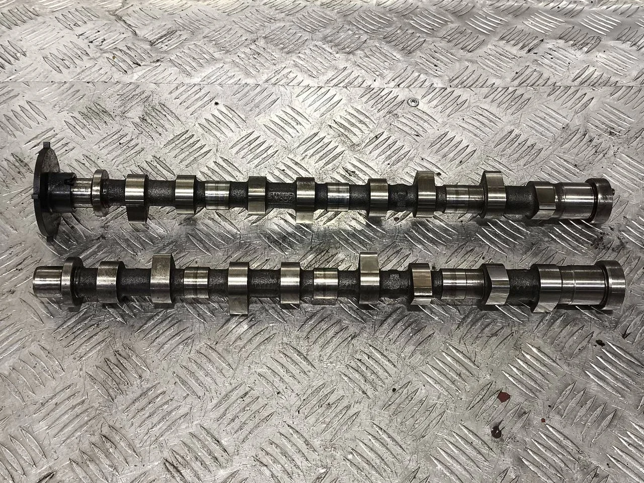 распредвал Nissan Pathfinder R51 R51