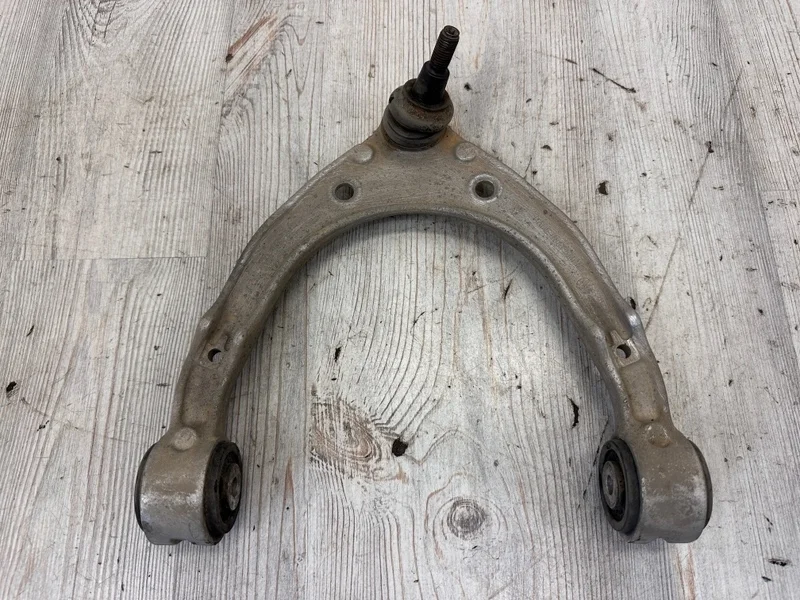 Рычаг поперечный VW Touareg 2 2010-2018 7P