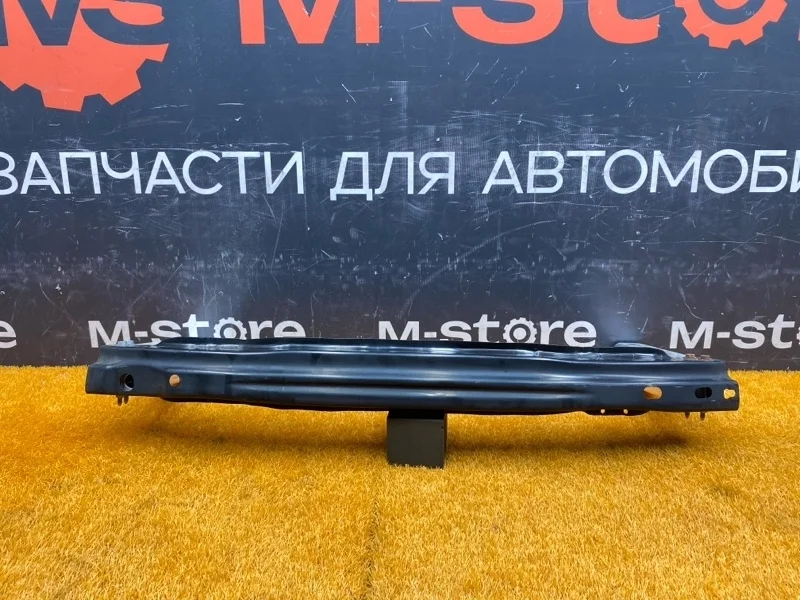 Усилитель бампера Audi A4