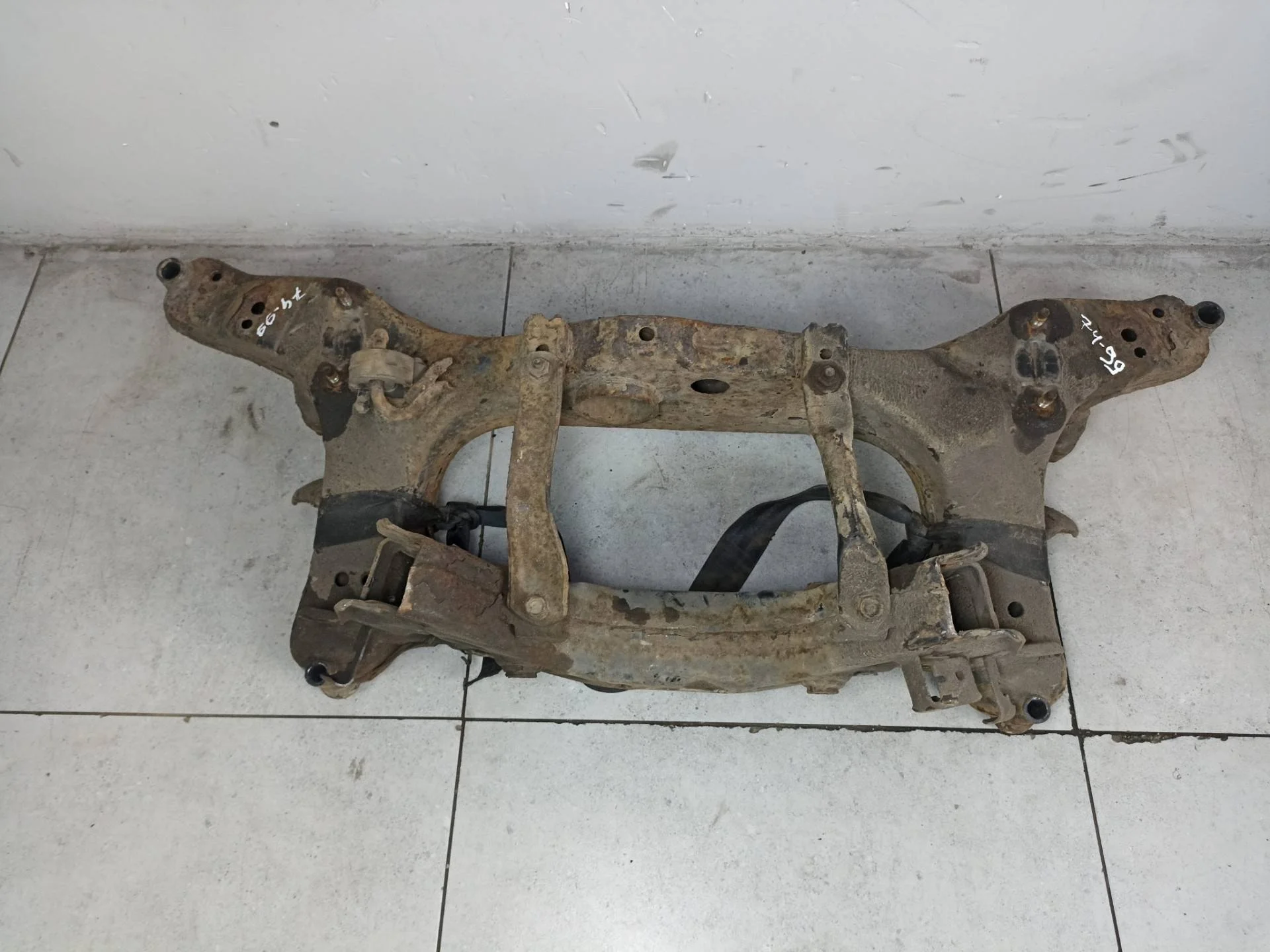 Балка задняя Nissan Qashqai J10 2010 55400JD61A