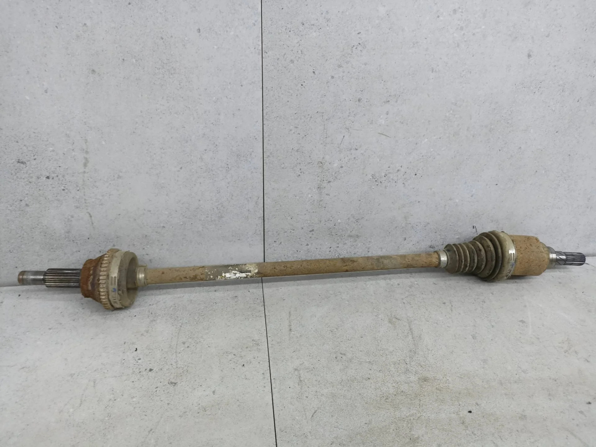 Полуось задняя Renault Duster 2014 396004652R
