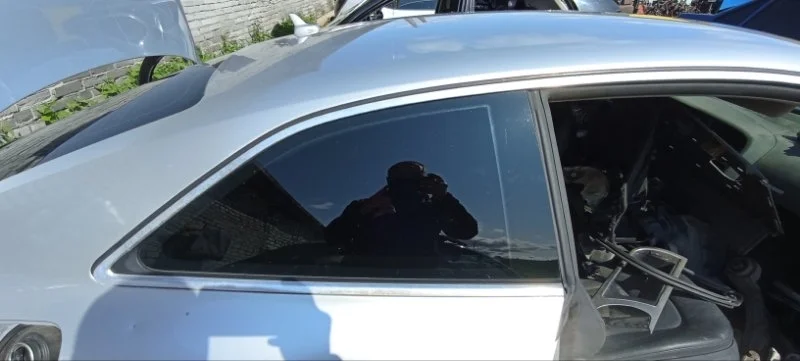 Стекло кузовное глухое заднее правое Audi A5 8T