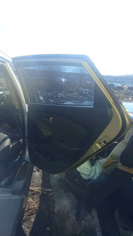 Петля двери задняя правая Hyundai Ix35 G4FD
