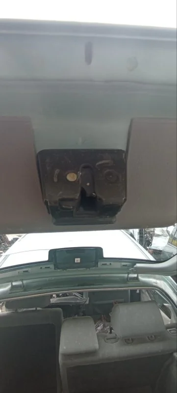 Замок двери багажника Chevrolet Lacetti F16D3