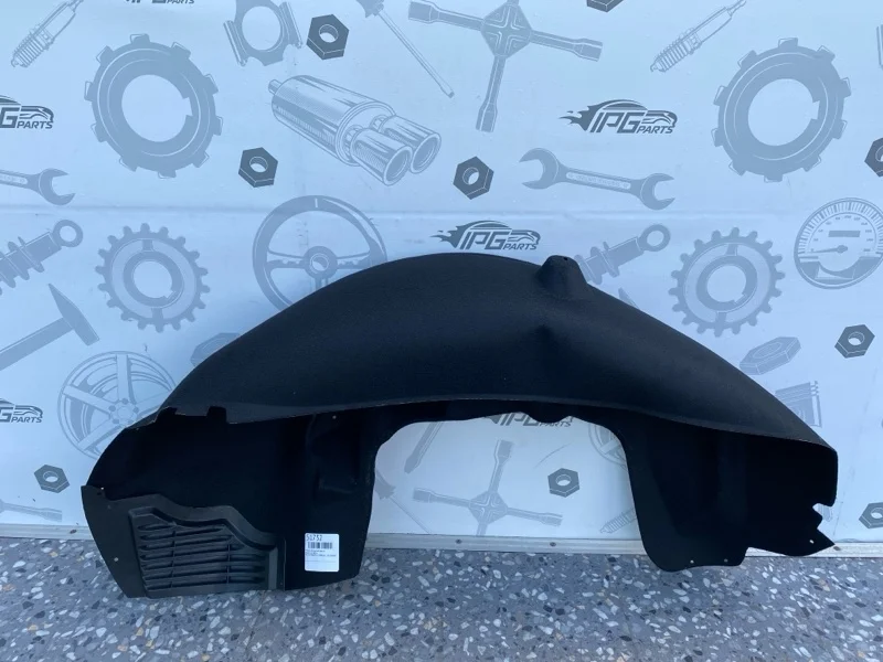 Подкрылок задний правый Mercedes W251