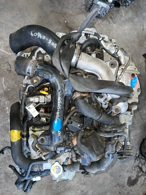 Двигатель Nissan Juke 2013 F15E