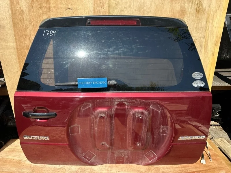5-я дверь SUZUKI ESCUDO 2011 TDA4W