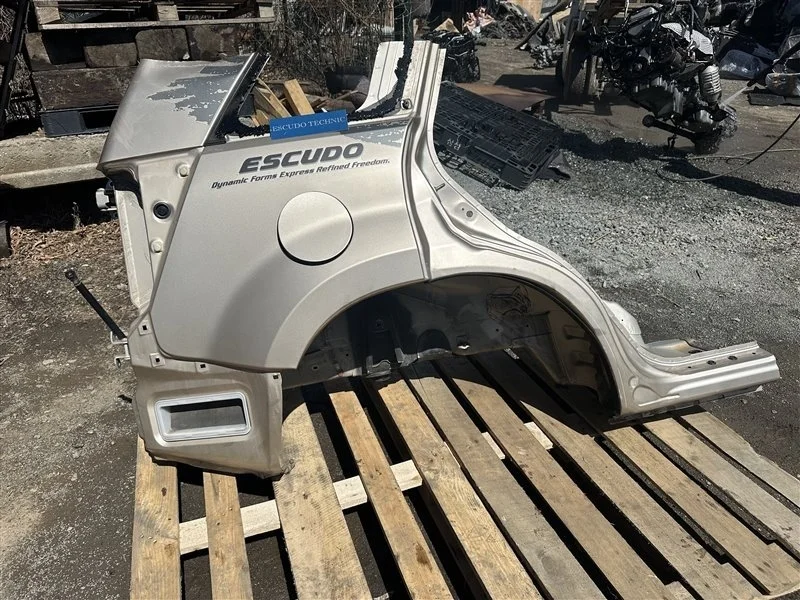 Крыло SUZUKI ESCUDO 2005 TD54W