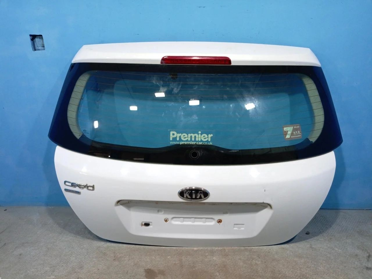 Крышка багажника Kia Ceed 1 (ED)