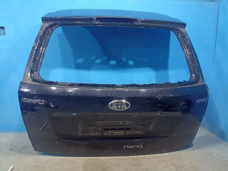 Крышка багажника Kia Ceed 1 (ED)
