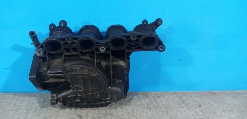 Коллектор впускной Kia Ceed 1 (ED)