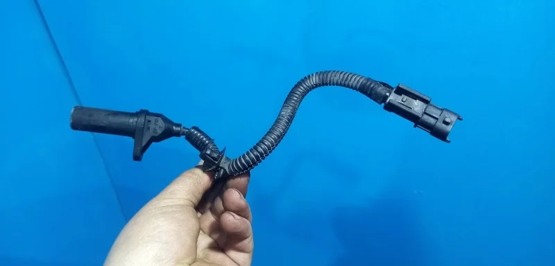 Датчик положения коленвала Kia Ceed 1 (ED)