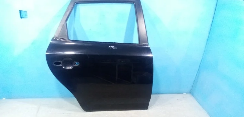 Дверь задняя правая Kia Ceed 1 (ED)