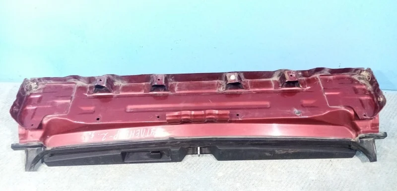 Панель заднего борта Mitsubishi Outlander 2
