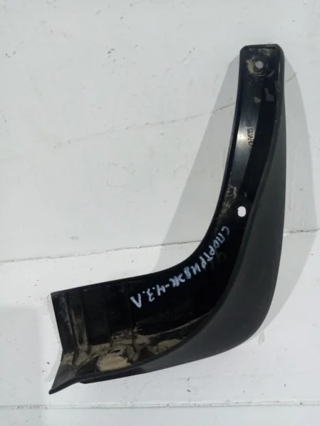 Брызговик задний правый Kia Sportage 4 (QL)