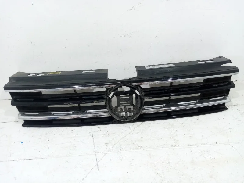 Решетка радиатора Volkswagen Tiguan 2