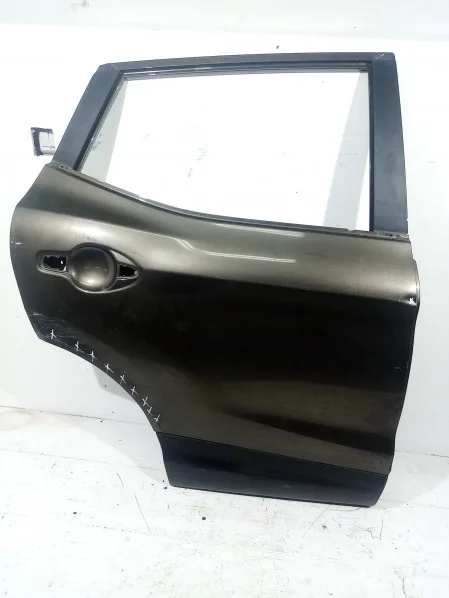 Дверь задняя правая Nissan Qashqai 2 (J11)
