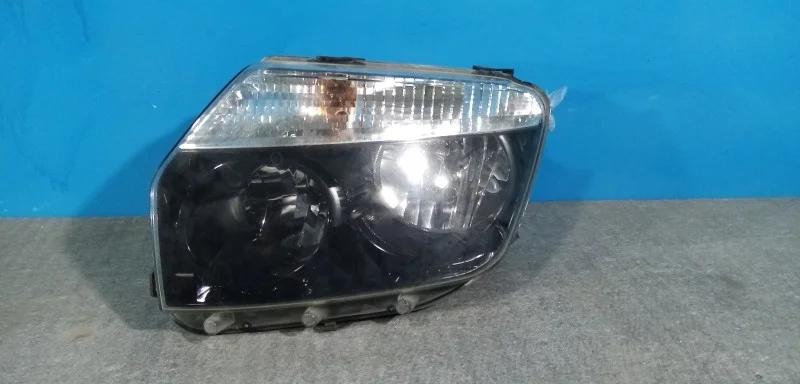 Фара левая Renault Duster 1