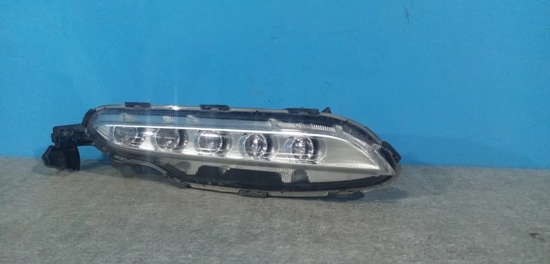 Правая противотуманная фара Hyundai Tucson 3