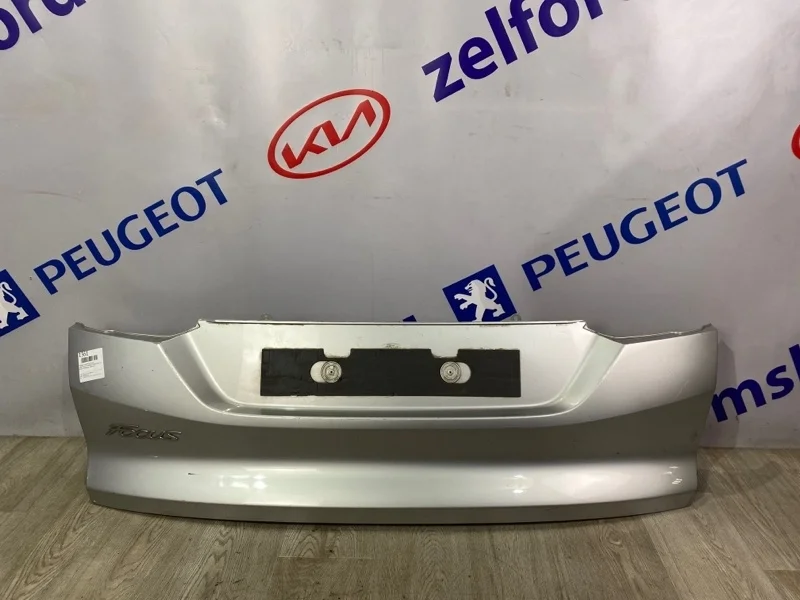 Накладка крышки багажника FORD FOCUS 3 2011-2015 УНИВЕРСАЛ