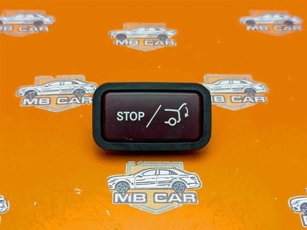 Кнопка закрытия багажника Mercedes-Benz