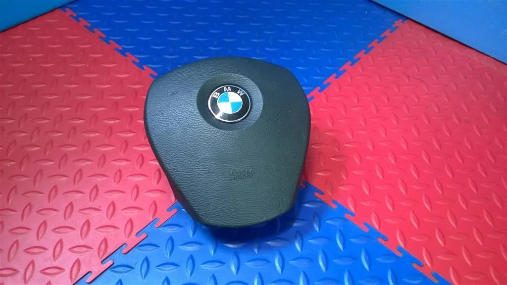 подушка безопасности в руль BMW X3 E83  N47D20A 177лс 2.0D