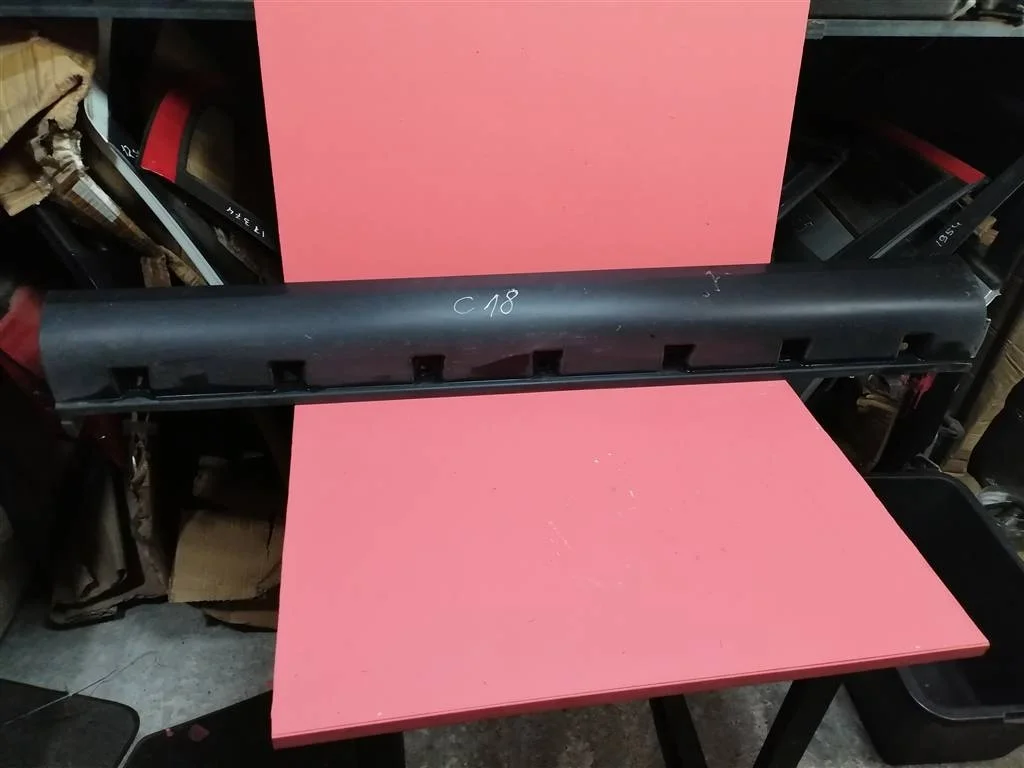 накладка порога наружняя Suzuki SX4 2006-2013