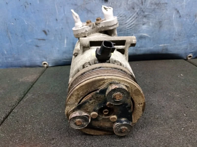 Компрессор кондиционера Ford Focus 2 2008 6M5H19D629AB 1.8 Q7DA