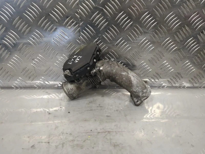 Дроссельная заслонка Renault Megane 2 K9K732 1.5