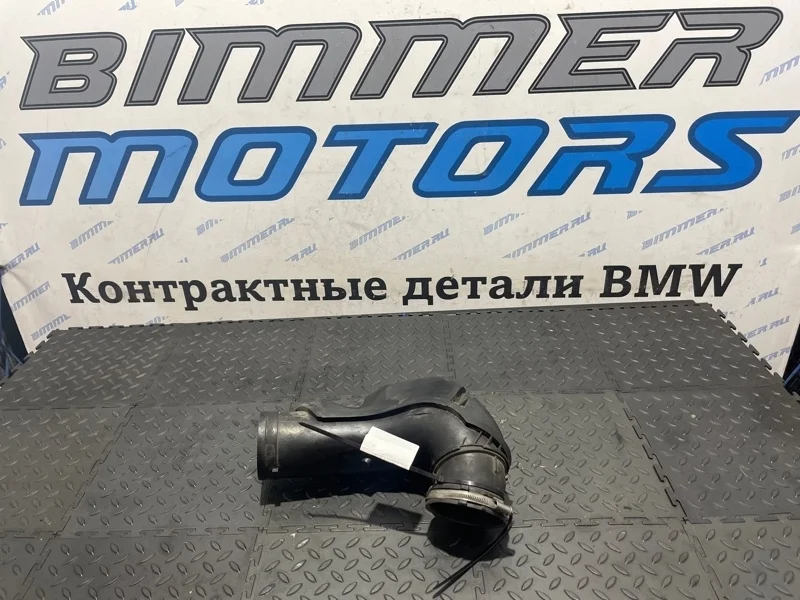 Патрубок воздушного фильтра Bmw 1 13717605045 F20 N20B20