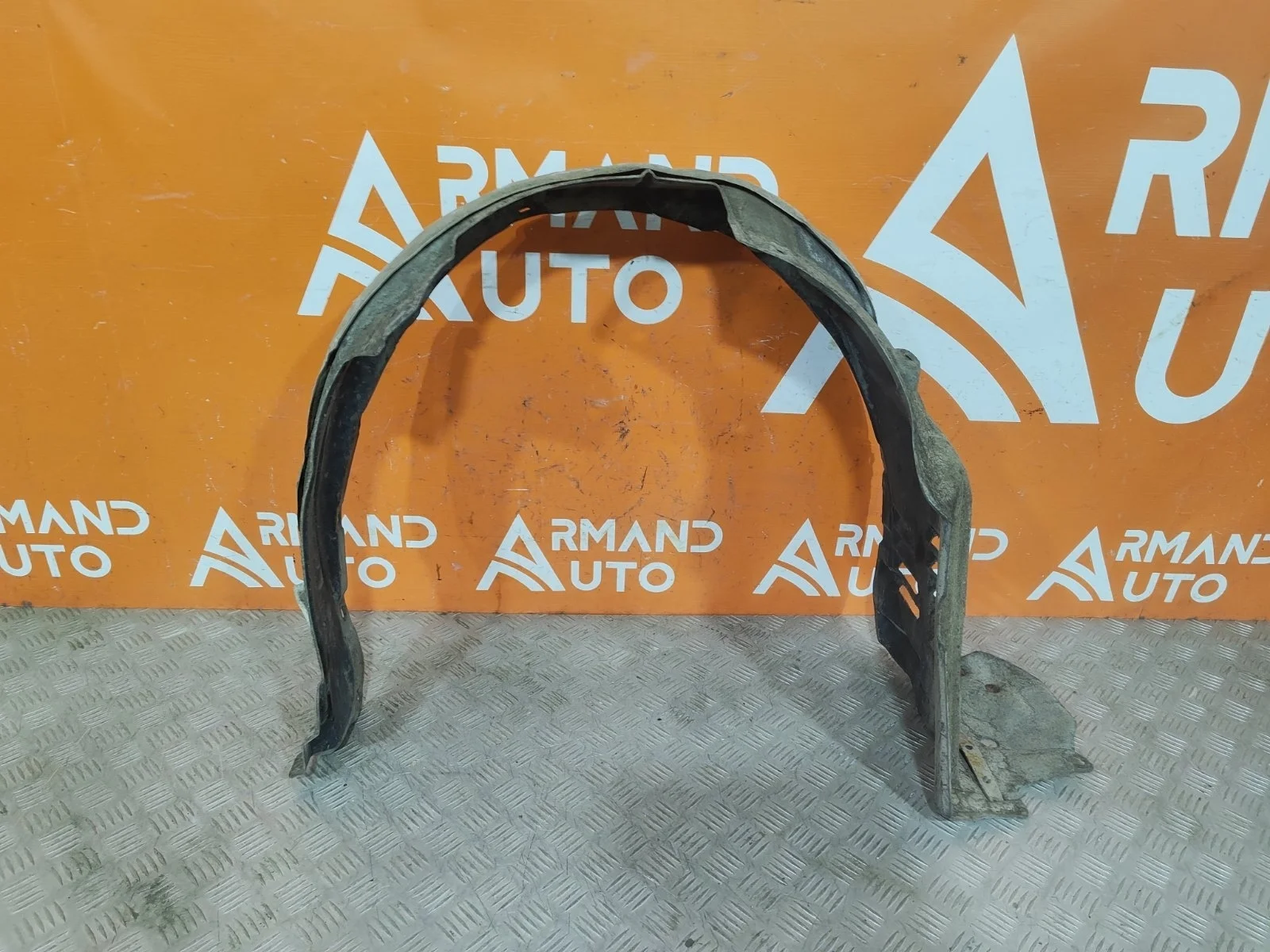 Подкрылок Toyota RAV4 2012-2019 CA40