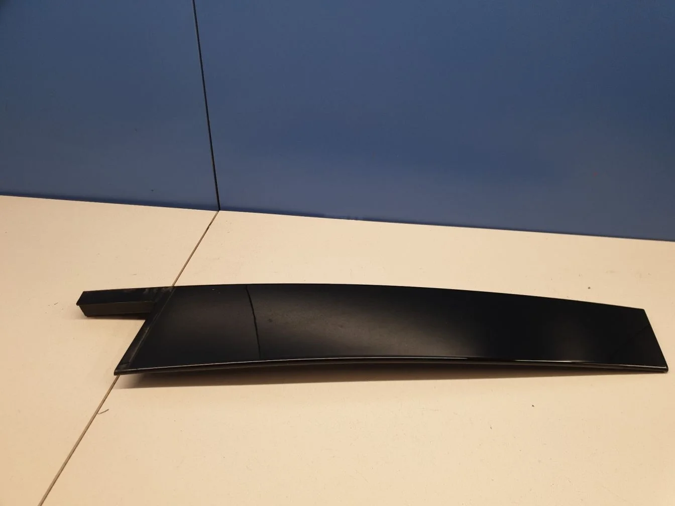 Накладка рамки двери задняя правая для Mercedes GLC-klasse X253 2015-