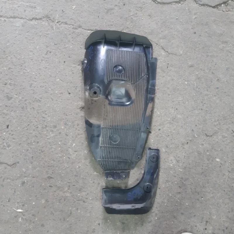 Подкрылок Hyundai Solaris 1