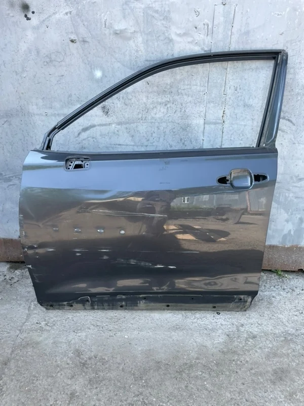 Дверь Subaru Forester 5