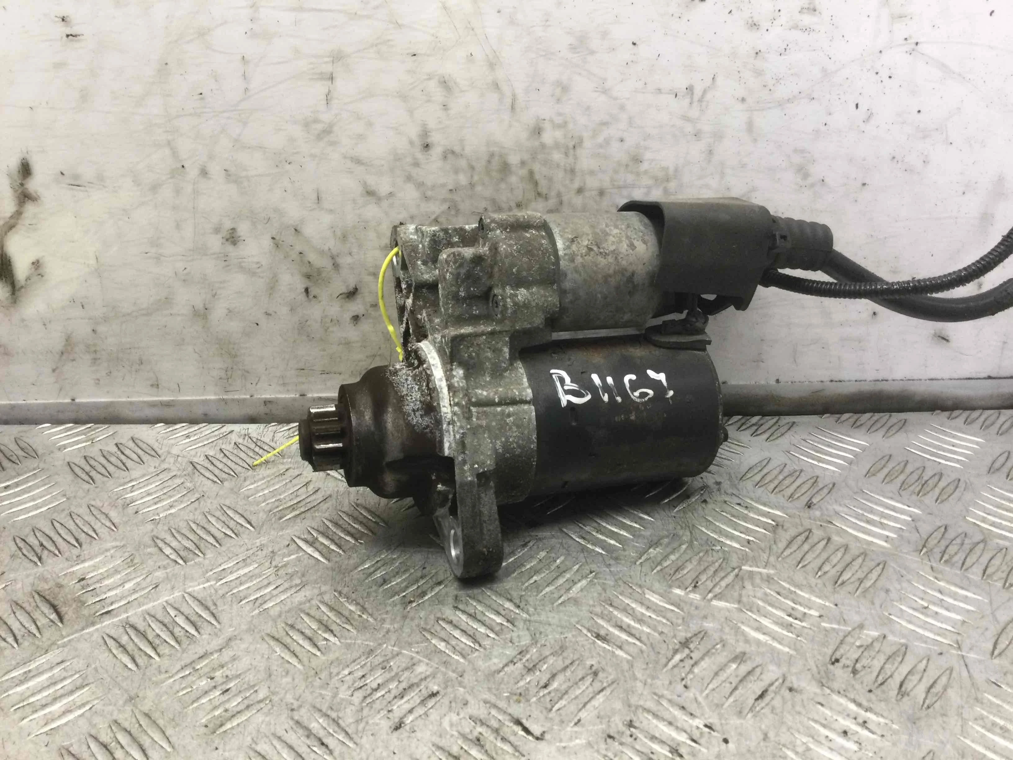 Стартер Volkswagen Golf 4 поколение (1997-2004) бензин 1.4 i Механика Х/б