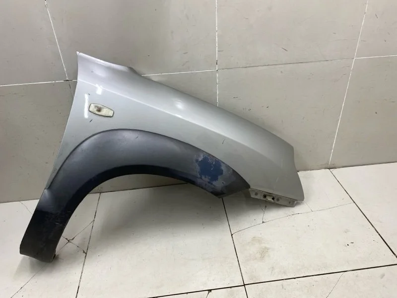 Крыло переднее правое Hyundai Tucson 1 JM D4EA 2.0