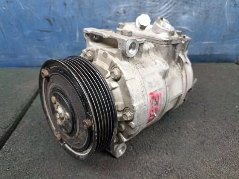 Компрессор кондиционера Skoda Octavia A5 2012 1K0820859E 1.4 CAXA