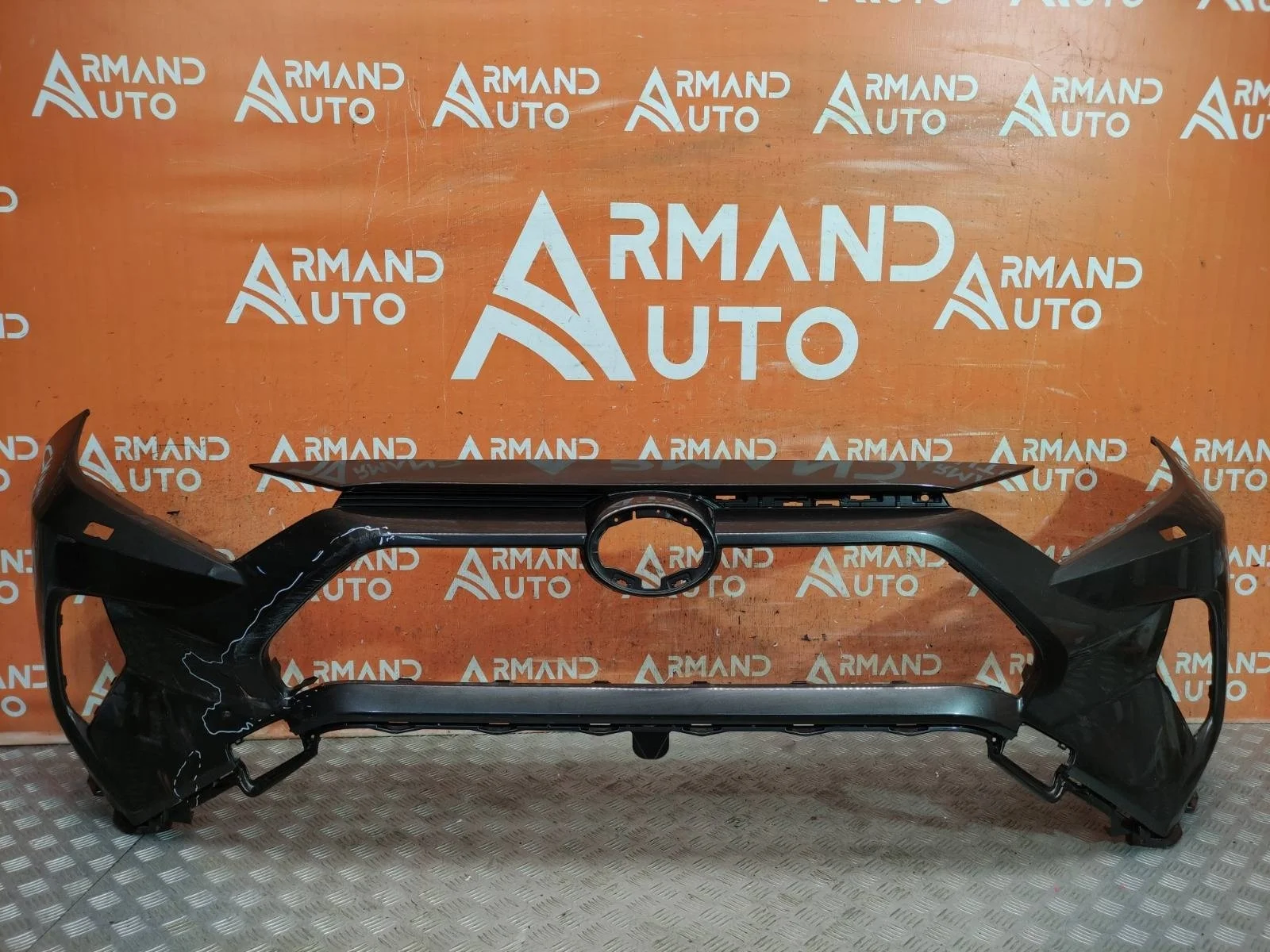 Бампер Toyota RAV4 2018-нв 5 XA50