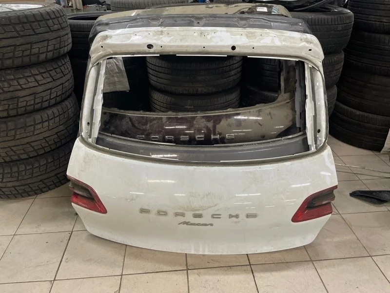 Крышка багажника Porsche Macan 2013 95B