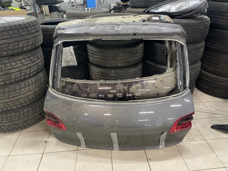 Крышка багажника Porsche Macan 2013 95B