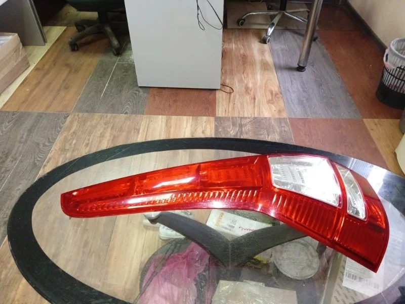 Фонарь Honda CR-V 3 2007-2012