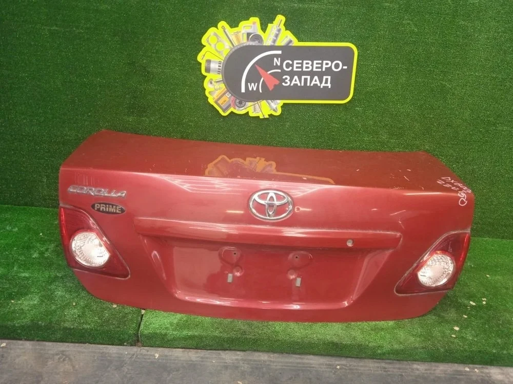 Крышка багажника Toyota Corolla 2011 ZRE151