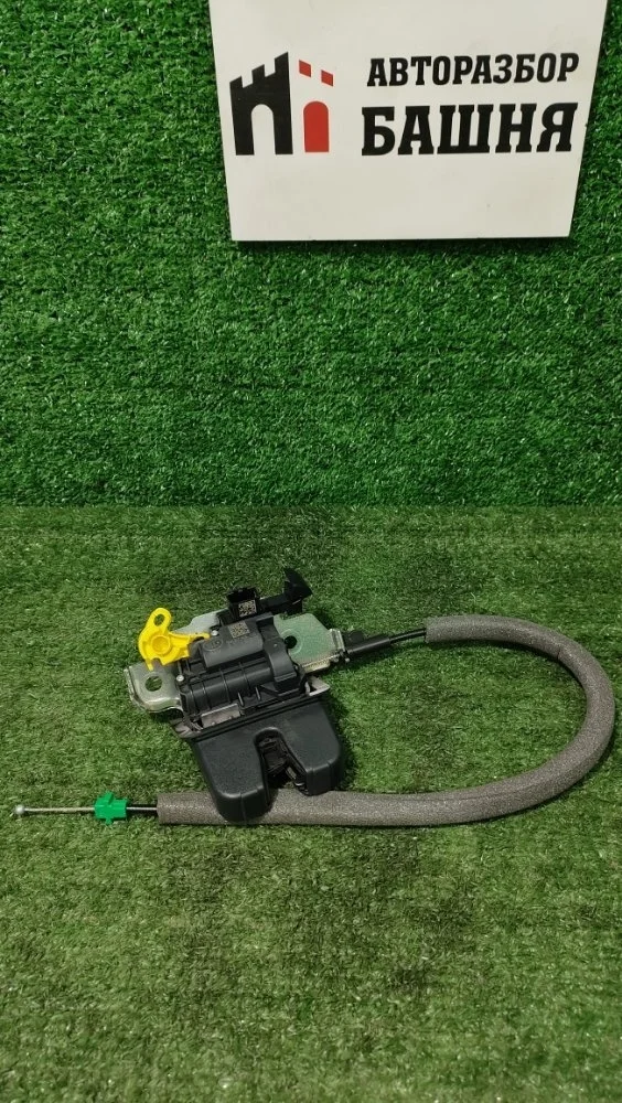 Замок багажника Volkswagen Teramont 2018