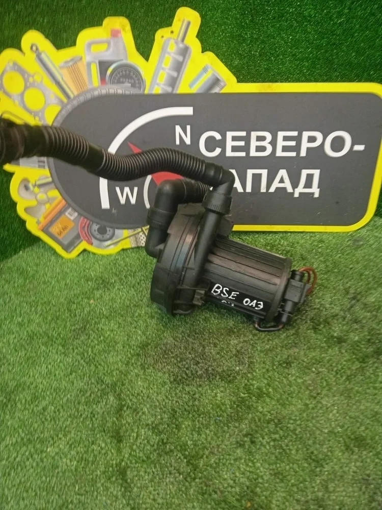 Насос воздушный Skoda Octavia 2008 A5