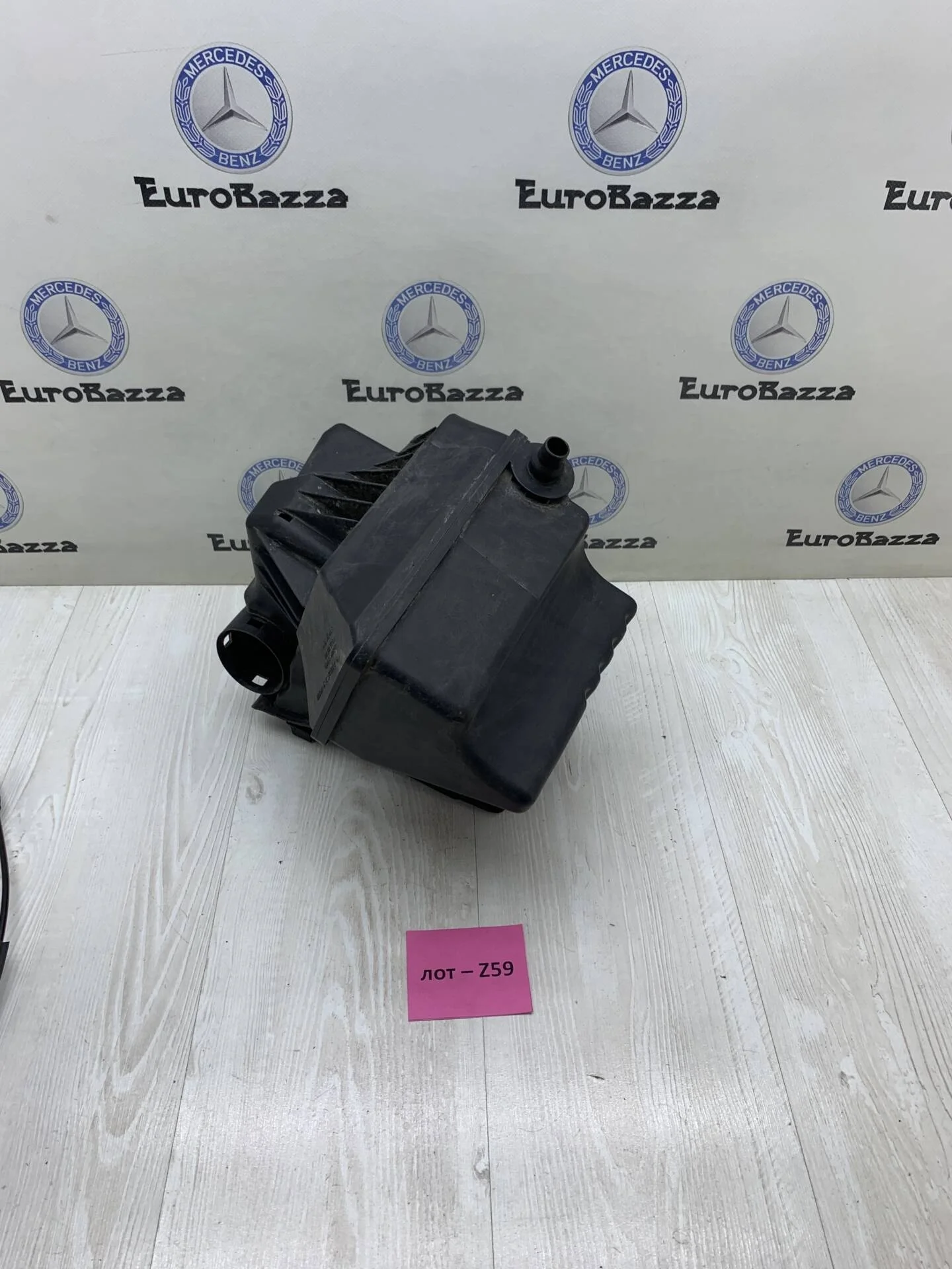 Корпус воздушного фильтра Mercedes W245